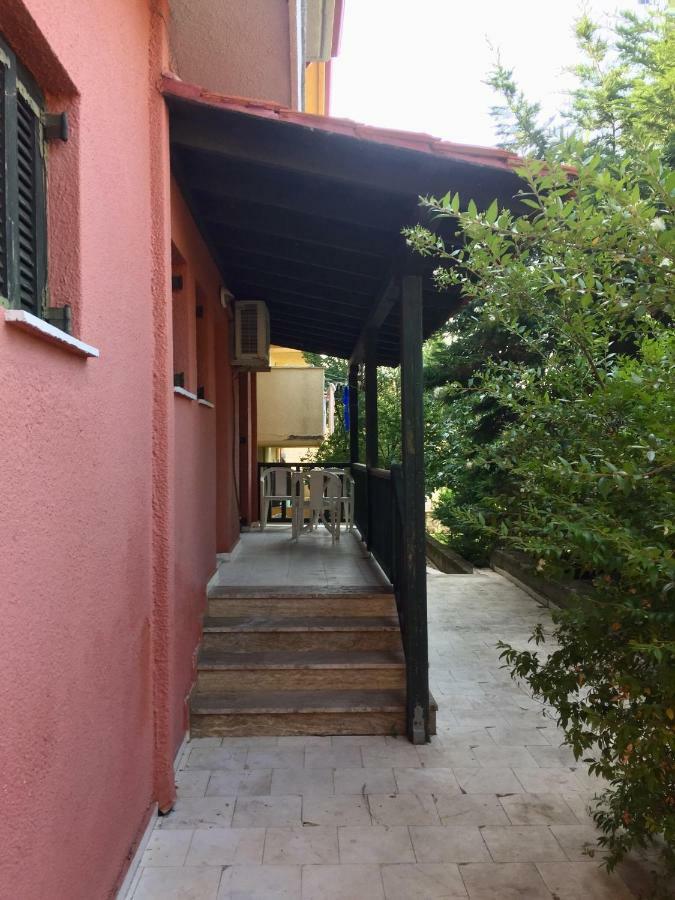 Nikos Apartments アフィトス エクステリア 写真